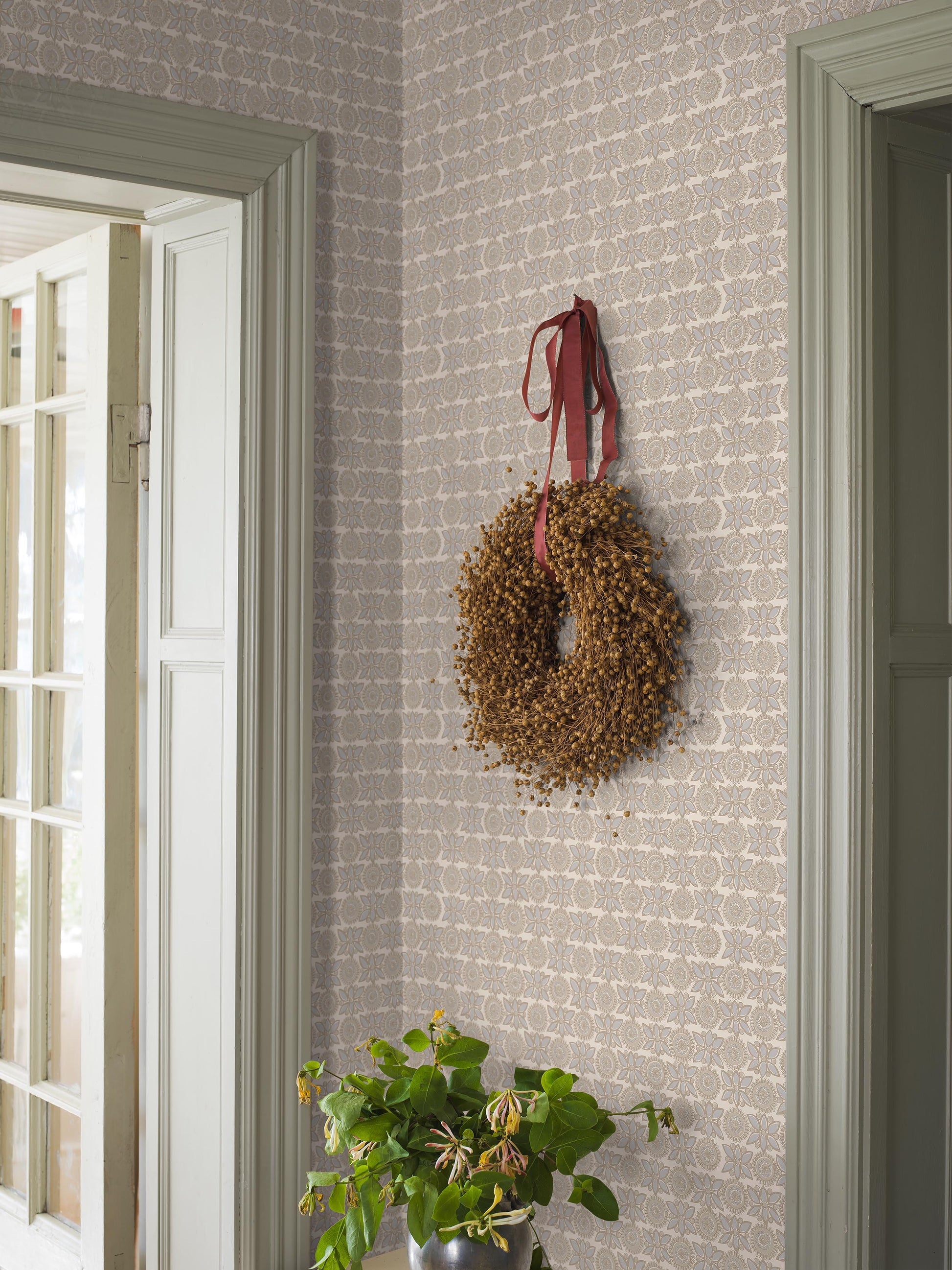 Beige Botanisch - BS84-0113 - Image7 - Scandinavian Designers - 1384
