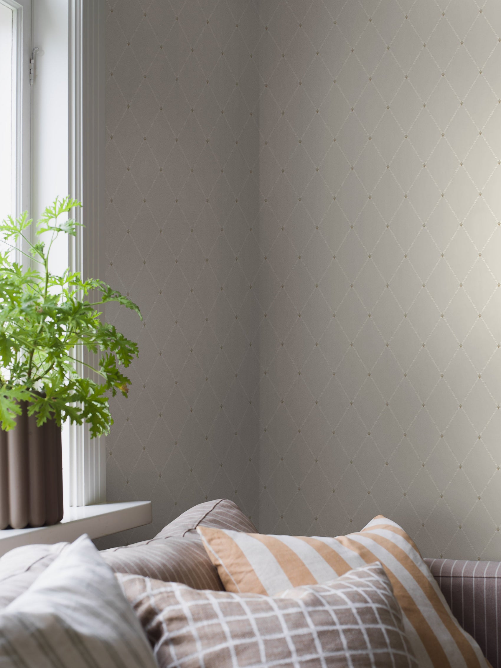 Beige Klassiek - BS81-0132 - Image2 - Timeless Traditions - 3281