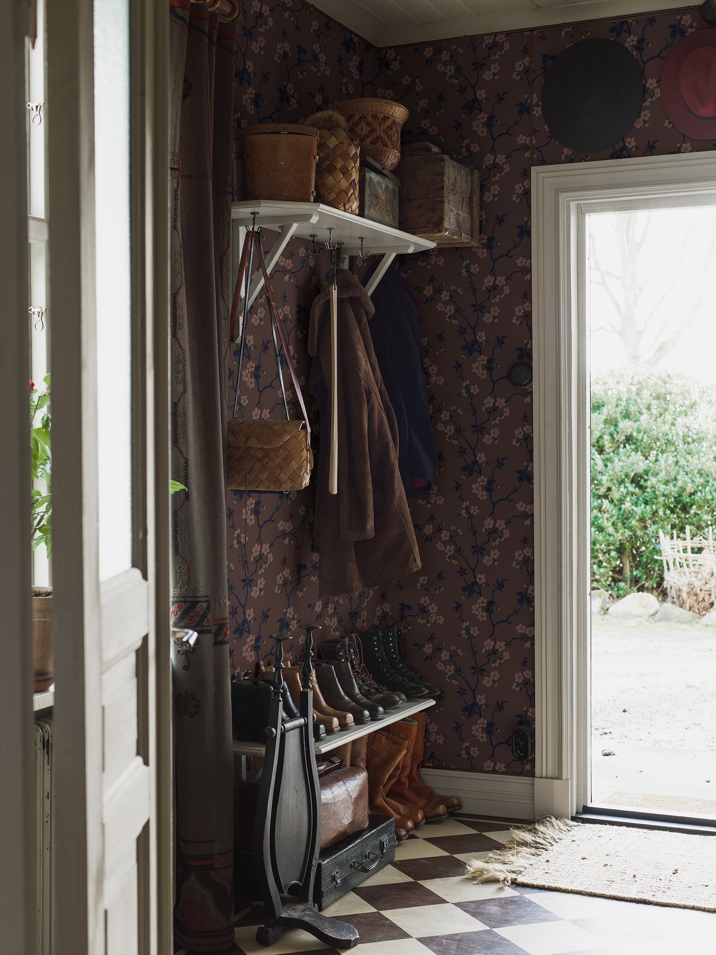 Taupe Botanisch - BS74-0141 - Image3 - Alla Tiders Hus - 4174