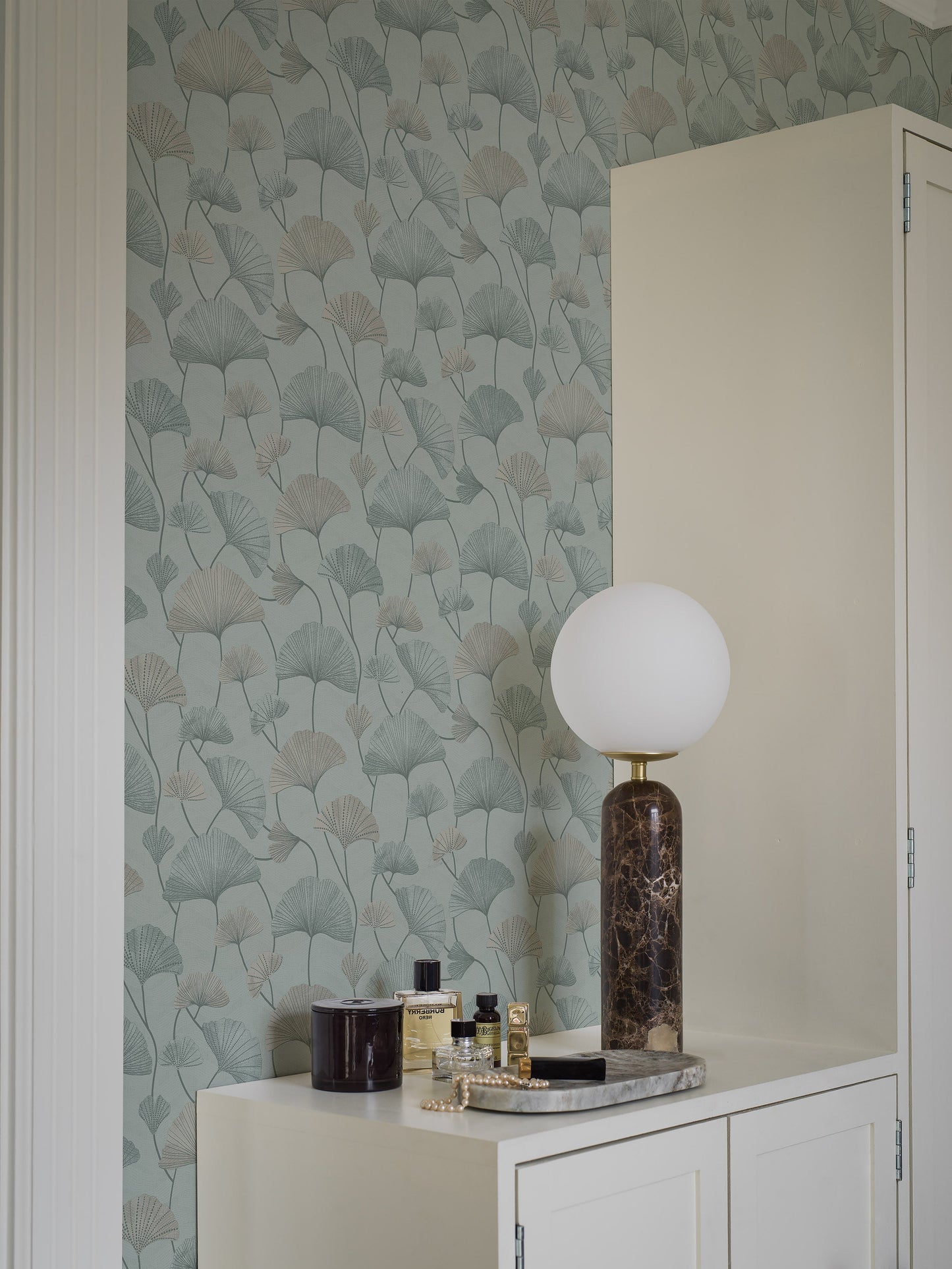 Blauw Botanisch - BS33-0155 - Image2 - Swedish Grace - 5533
