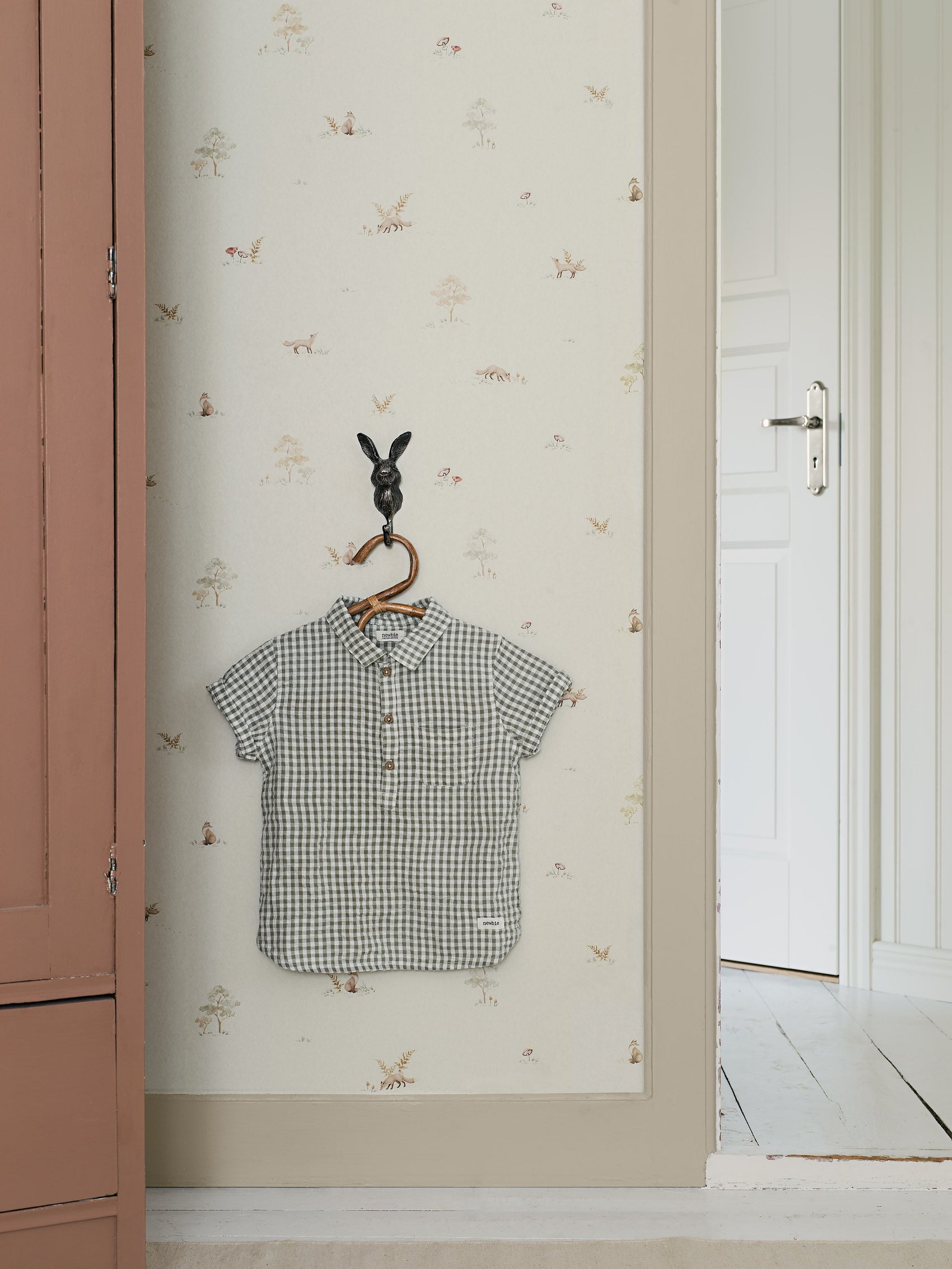 Beige Botanisch - BS23-0169 - Image4 - Newbie2 - 6923