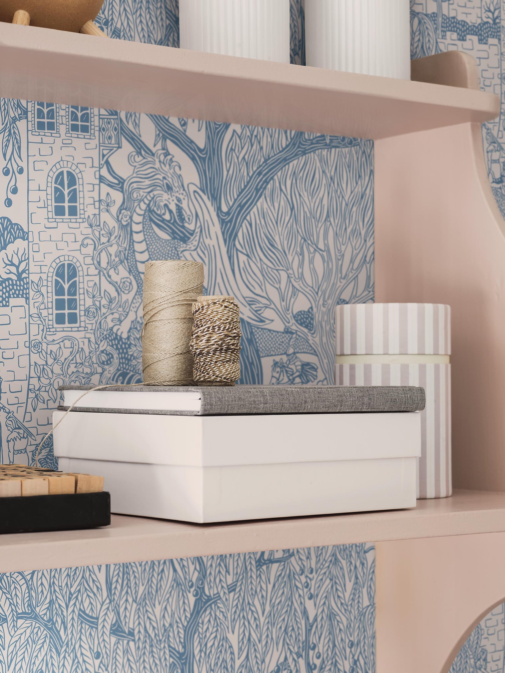 Wit Toile de Jouy - BS47-0181 - Image3 - Fairyland - 8147